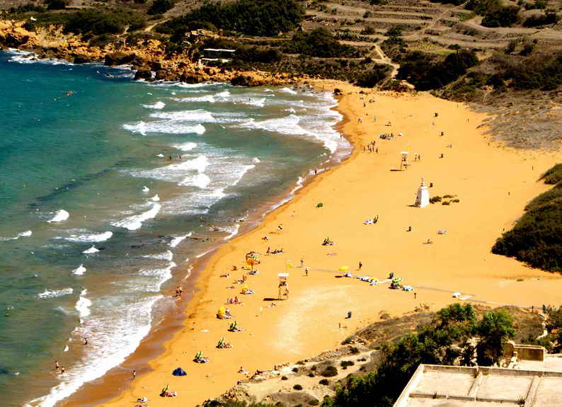 Пляж на Мальте